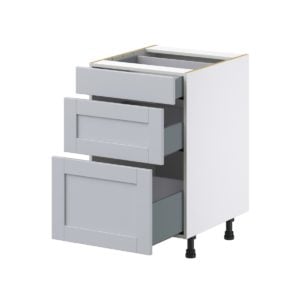 Sea Holly Light Gray  Shaker Assembled Base Cabinet with 3 Drawers (21 in. W X 34.5 in. H X 24 in. D)